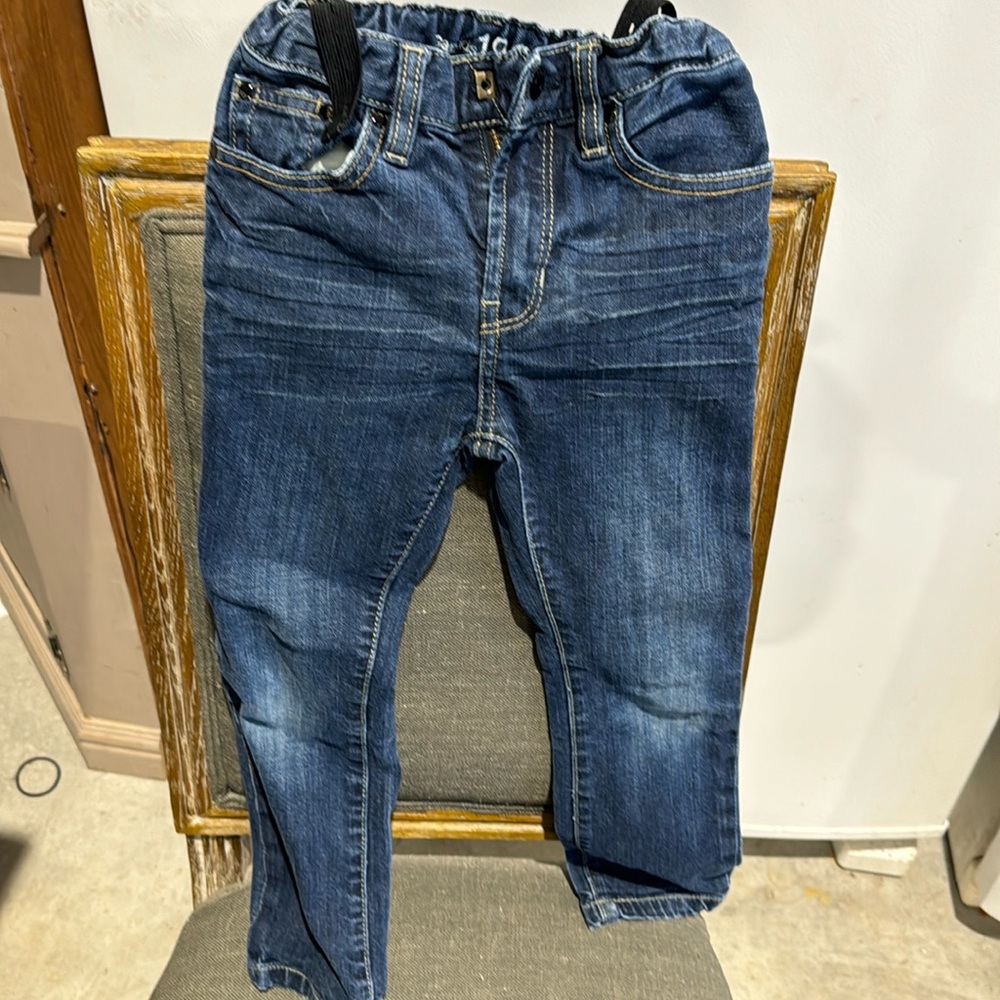 Little girls jeans
